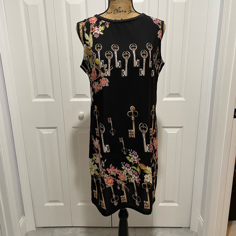 Zuiki Black Mini Dress with Chic Design and Versatile Style Sz Sm